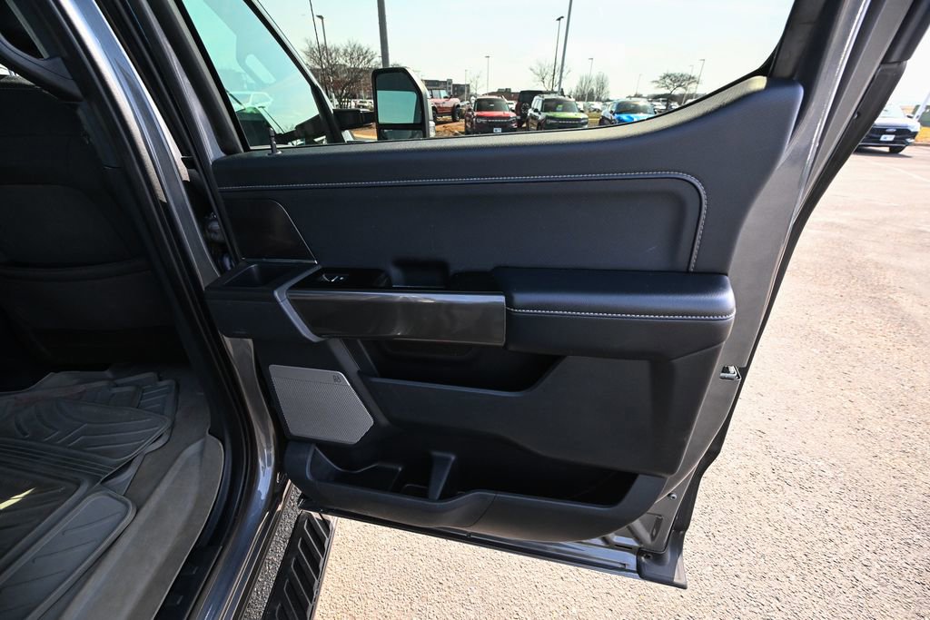 Used 2022 Ford F150 XLT w/ Equipment Group 302A High image 29