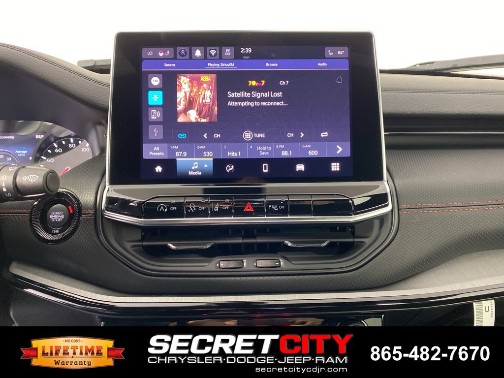 New 2026 Jeep Compass Trailhawk AWD/4WD image 23