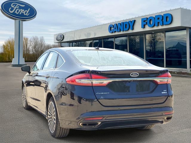 Used 2018 Ford Fusion SE w/ Fusion SE Technology Package AWD/4WD image 3