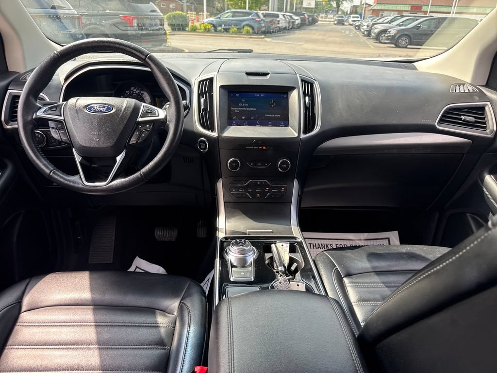 Used 2019 Ford Edge SEL w/ Equipment Group 201A AWD/4WD image 26