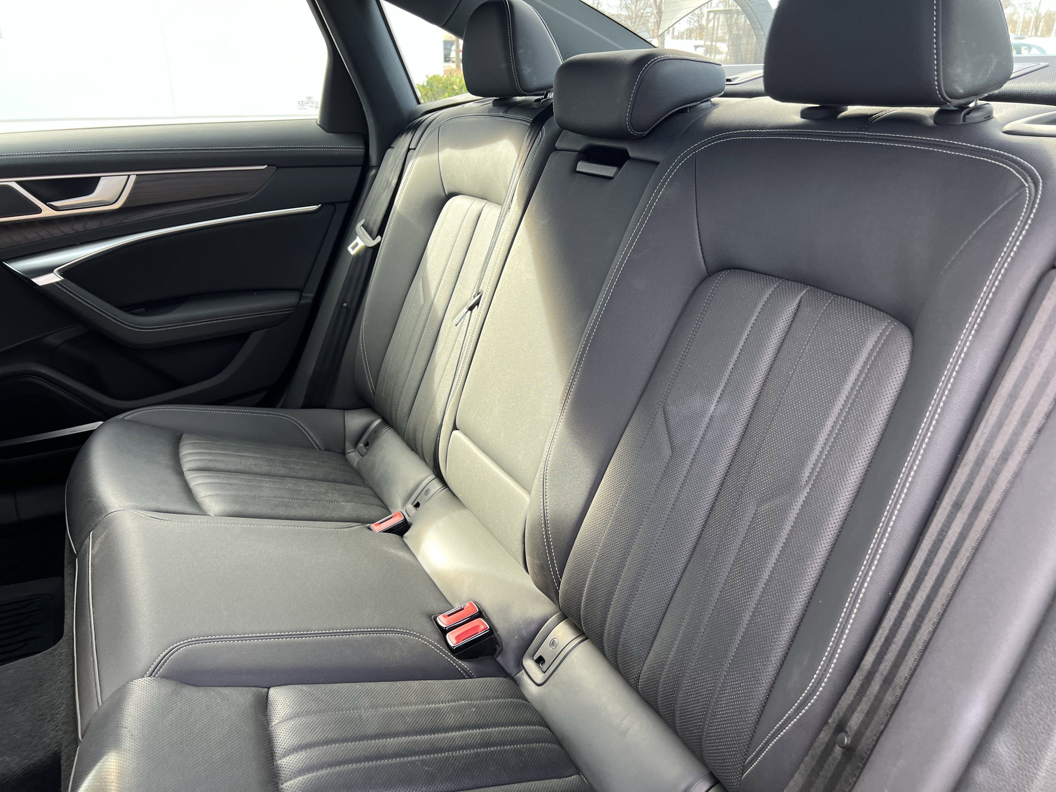 Used 2022 Audi A6 Premium Plus image 32