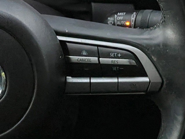 Used 2020 MAZDA MAZDA3 Sedan w/ Select Package image 29