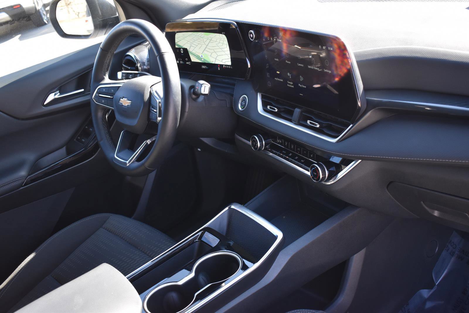 Used 2025 Chevrolet Equinox LT image 12