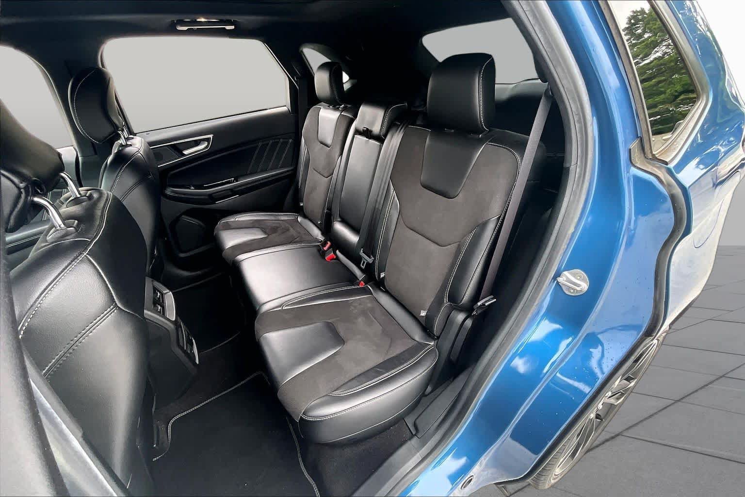 Used 2019 Ford Edge ST w/ Equipment Group 401A AWD/4WD image 21