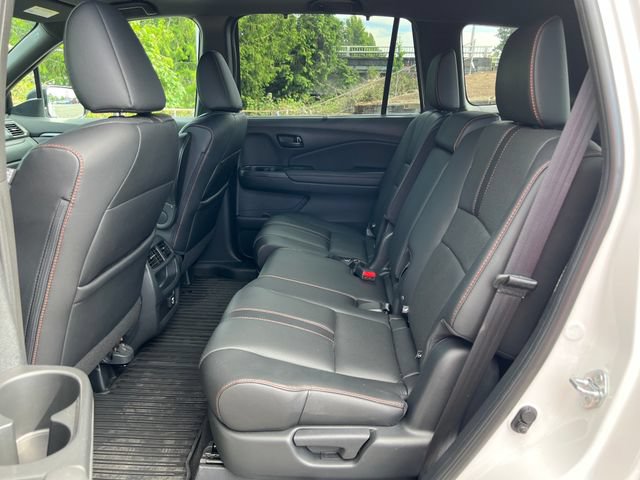 Used 2023 Honda Passport TrailSport image 14