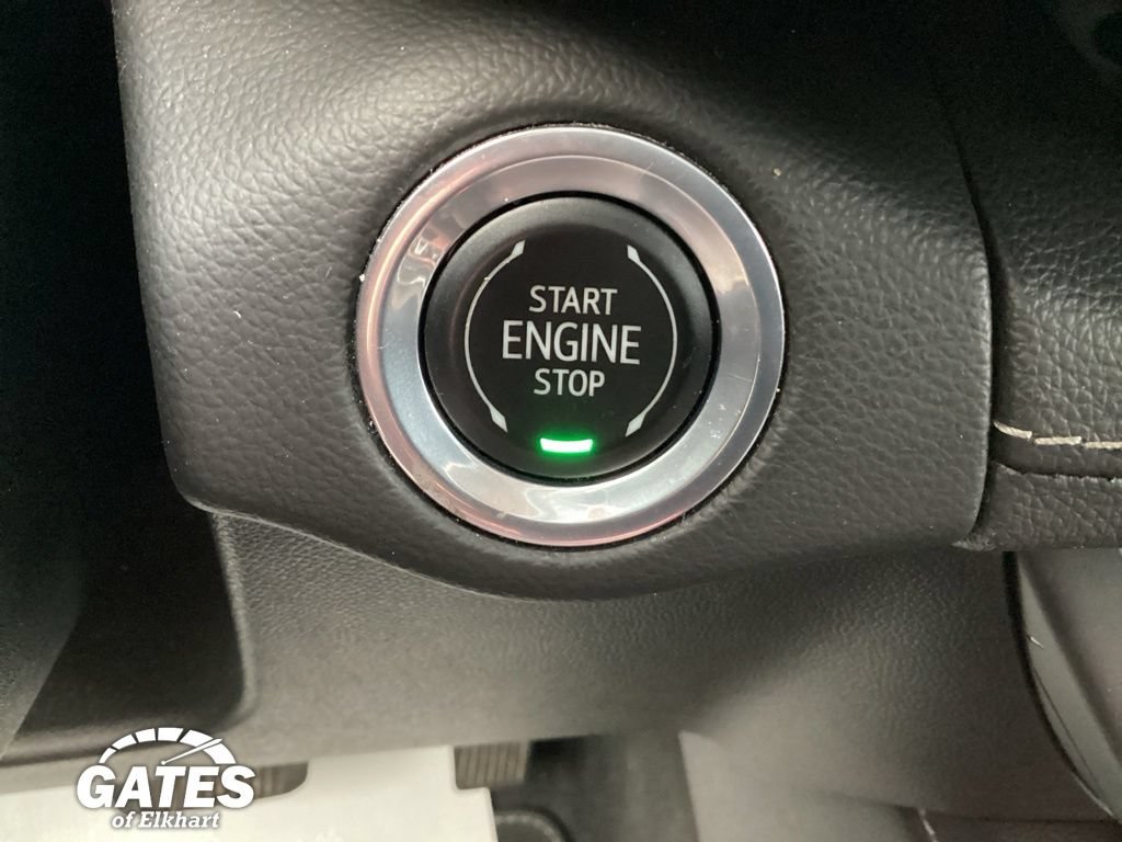 Used 2022 Buick Envision Preferred FWD image 18