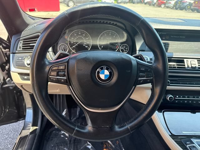 Used 2011 BMW 550i Sedan RWD image 18