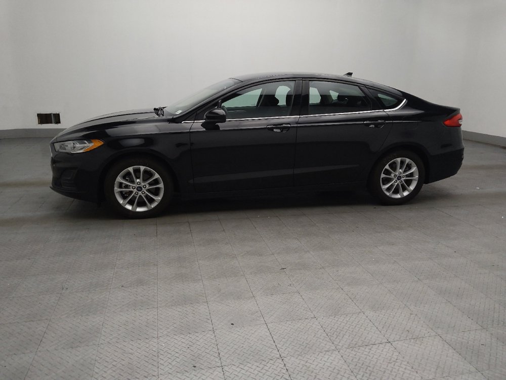Used 2020 Ford Fusion SE FWD image 2