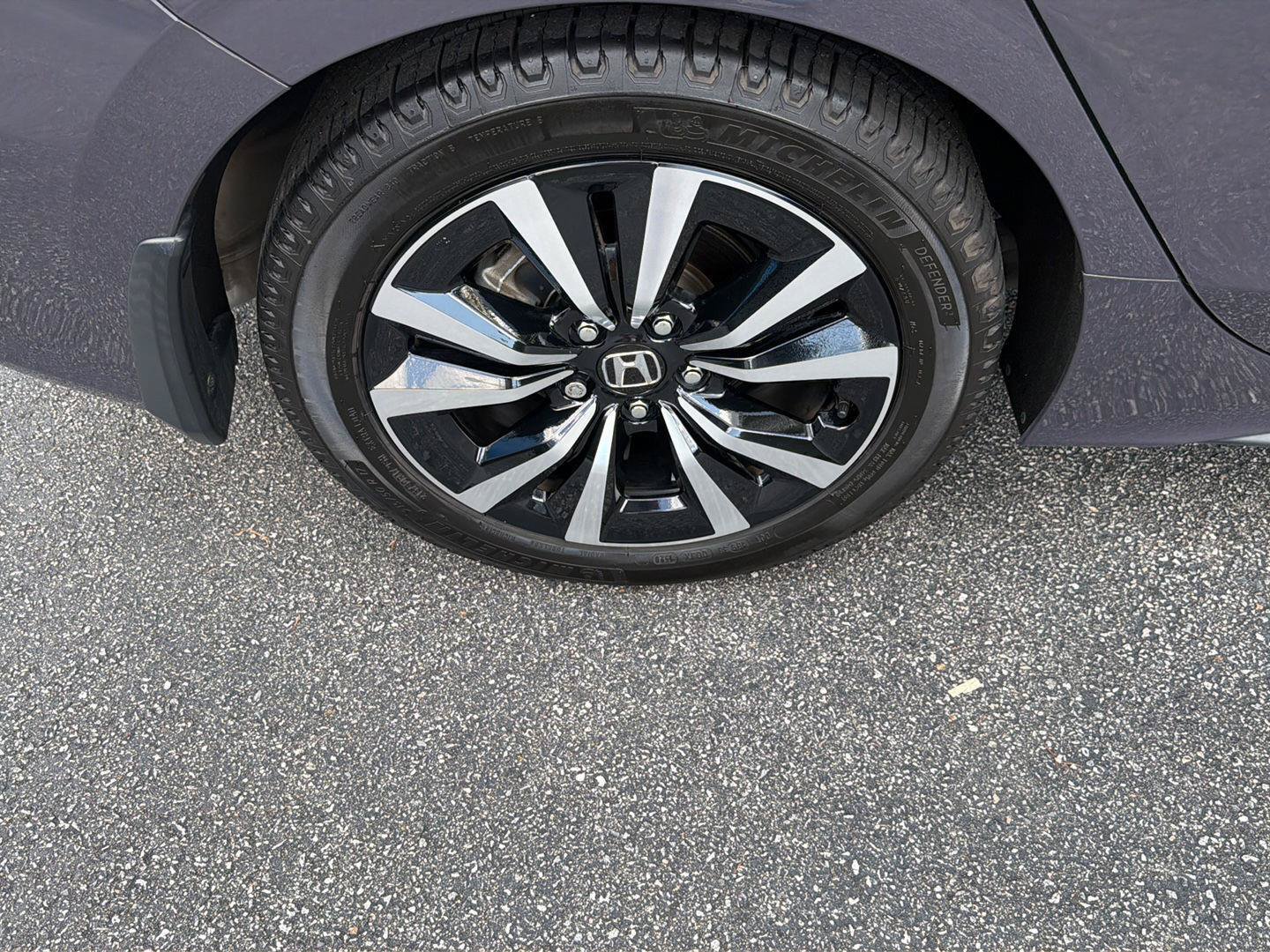 Used 2023 Honda Civic EX-L image 38