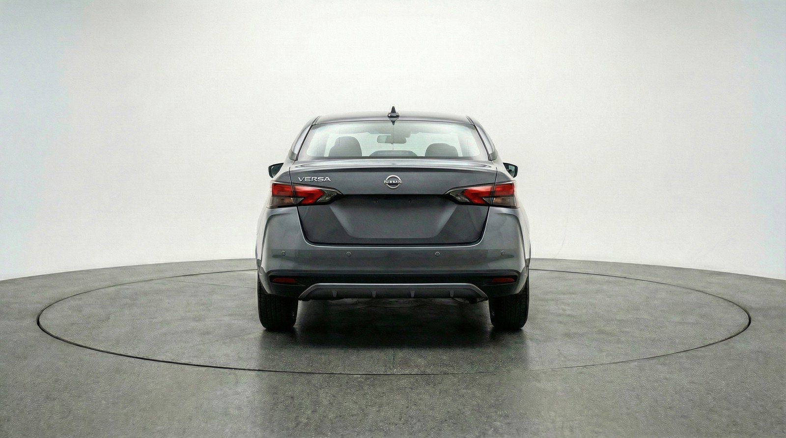 Used 2025 Nissan Versa SV FWD image 7