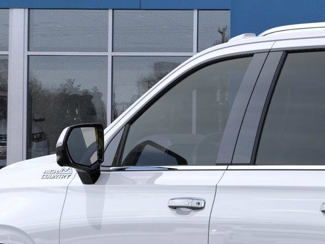 Used 2026 Chevrolet Suburban High Country w/ Sun And Tow Package AWD/4WD image 34