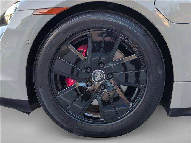 Used 2023 Porsche Taycan 4S image 24