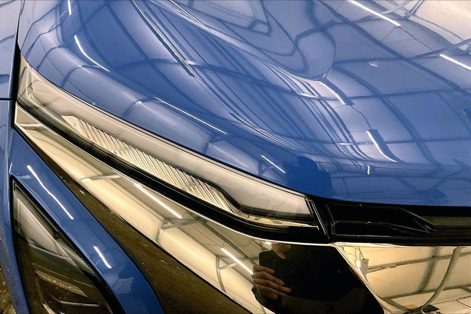 Used 2025 Chevrolet Equinox ACTIV w/ Safety and Technology Package image 27