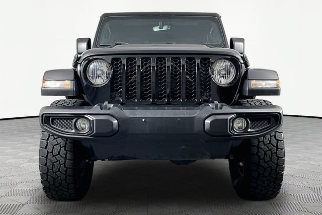 Used 2021 Jeep Gladiator Sport AWD/4WD image 2