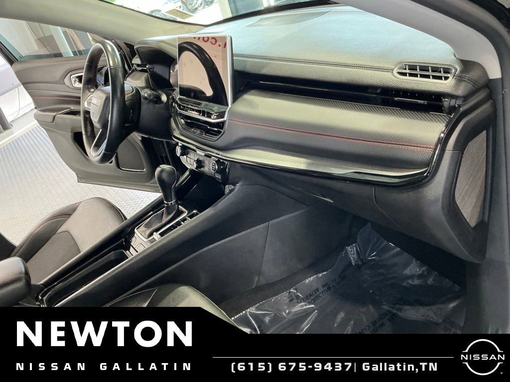 Used 2022 Jeep Compass Trailhawk w/ Trailhawk Convenience Group AWD/4WD image 6