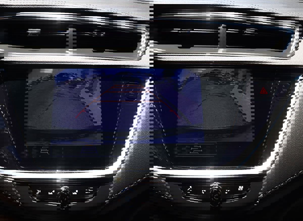 Used 2023 Buick Encore GX Select image 50