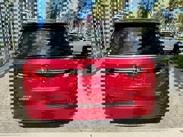 Certified 2022 Honda Odyssey Touring image 5
