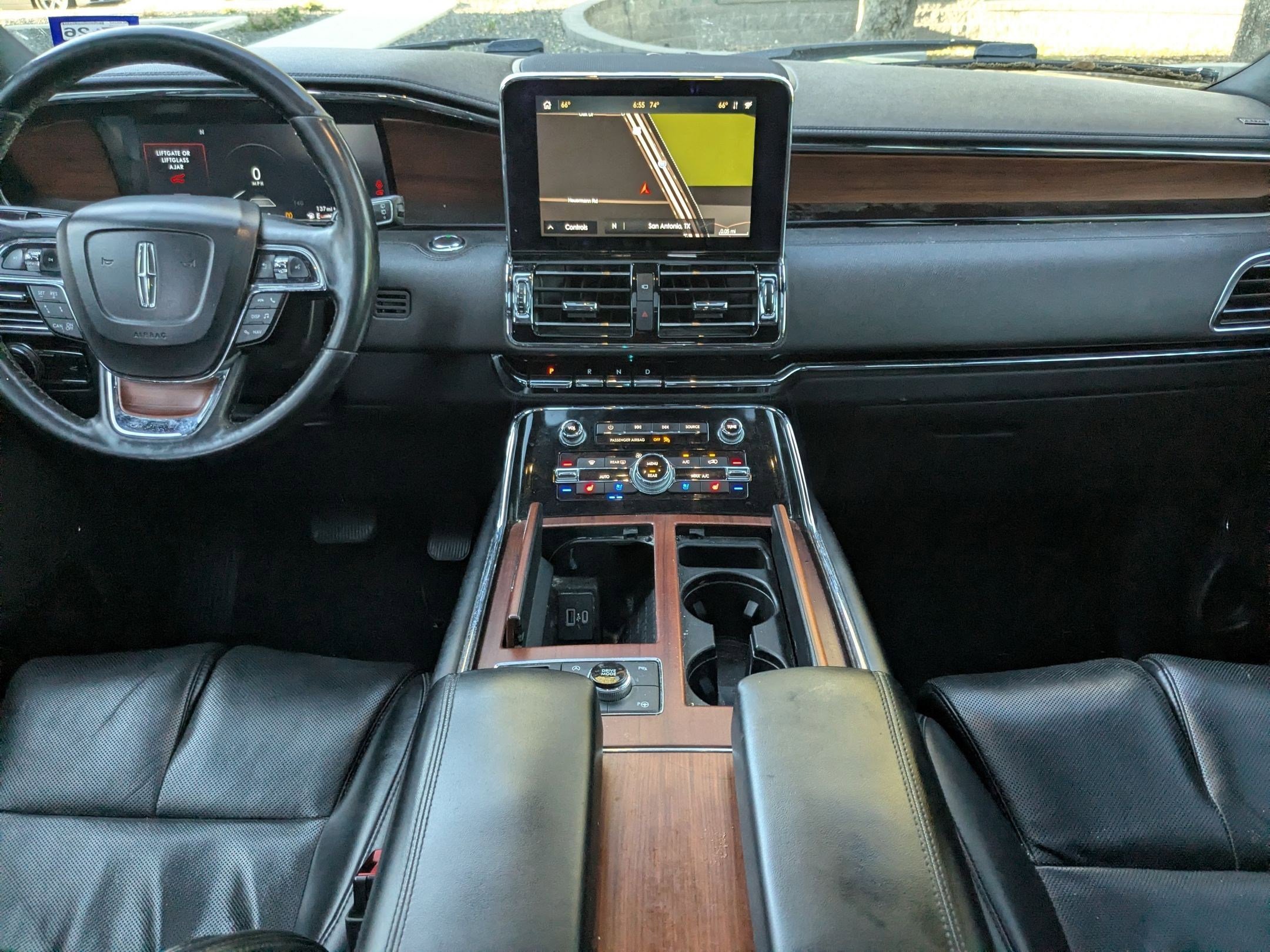 Used 2020 Lincoln Navigator L Reserve RWD image 23