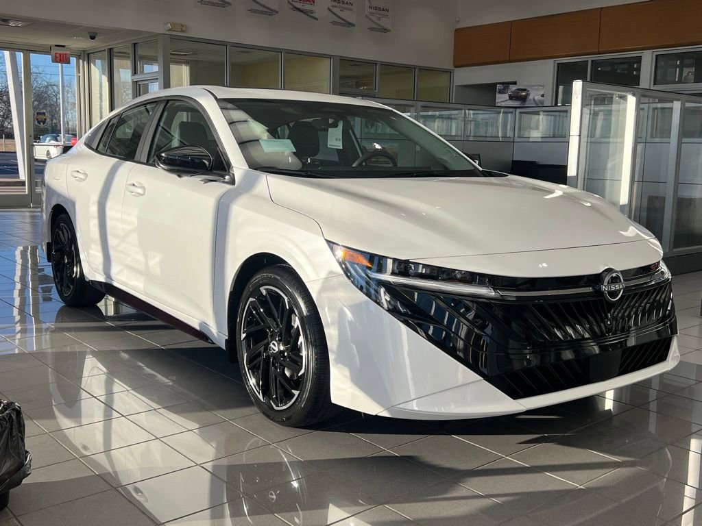 New 2026 Nissan Sentra SR w/ SR Premium Package image 2