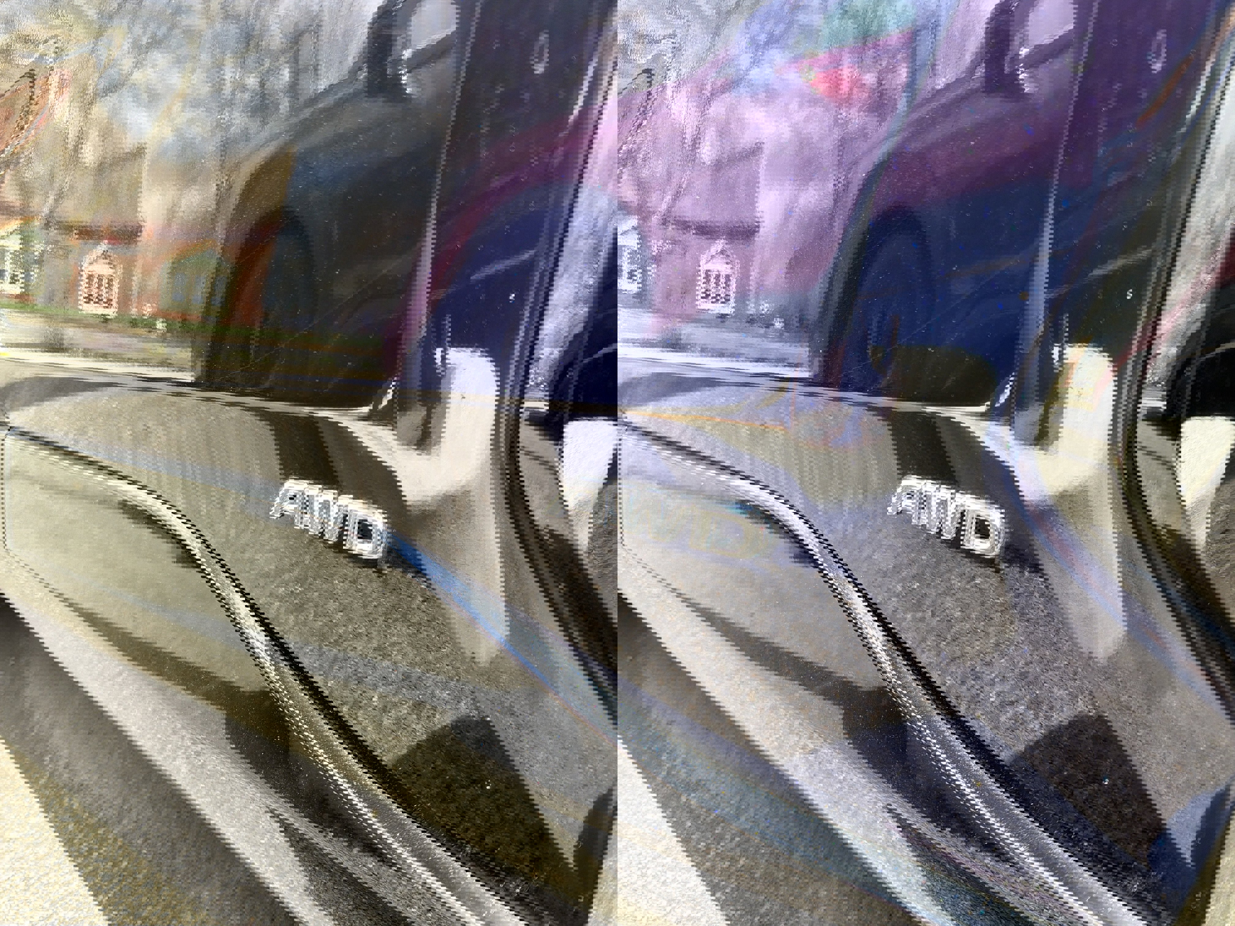 Used 2024 Toyota RAV4 SE w/ Weather & Moonroof Package image 8