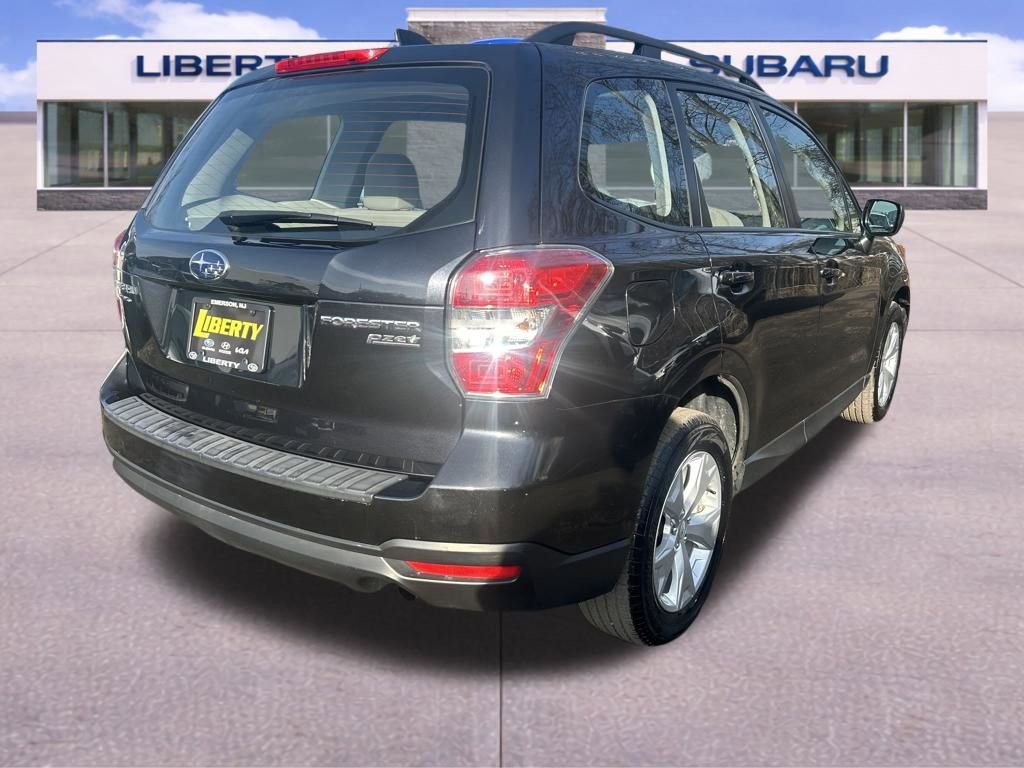 Used 2016 Subaru Forester 2.5i w/ Alloy Wheel Package image 5