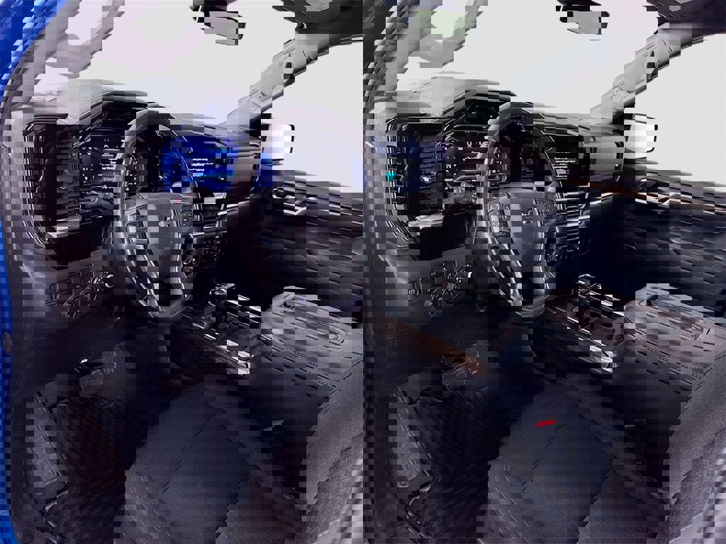 Used 2022 Chevrolet Silverado 1500 RST image 3