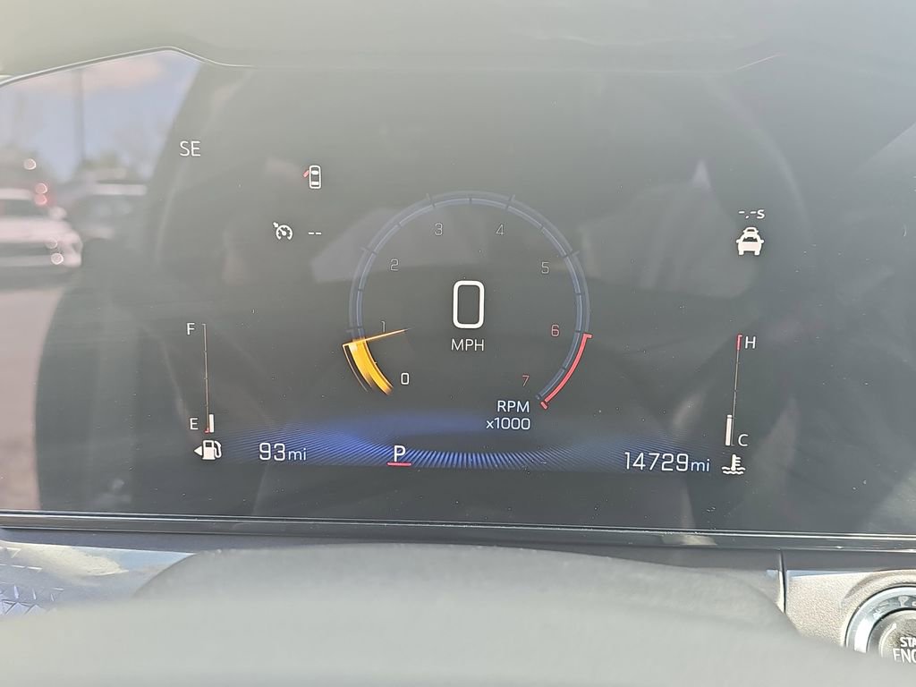 Certified 2025 Chevrolet Trax ACTIV w/ Driver Confidence Package FWD image 29