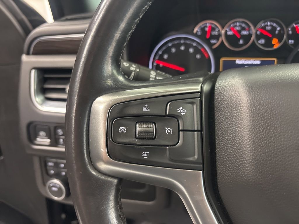Used 2021 Chevrolet Suburban Z71 image 18