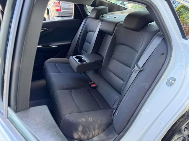 Used 2022 Chevrolet Malibu LT FWD image 14