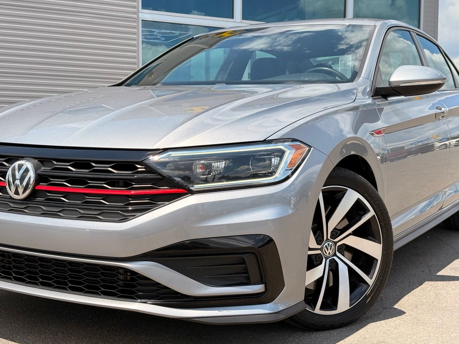 Used 2021 Volkswagen Jetta GLI FWD image 7