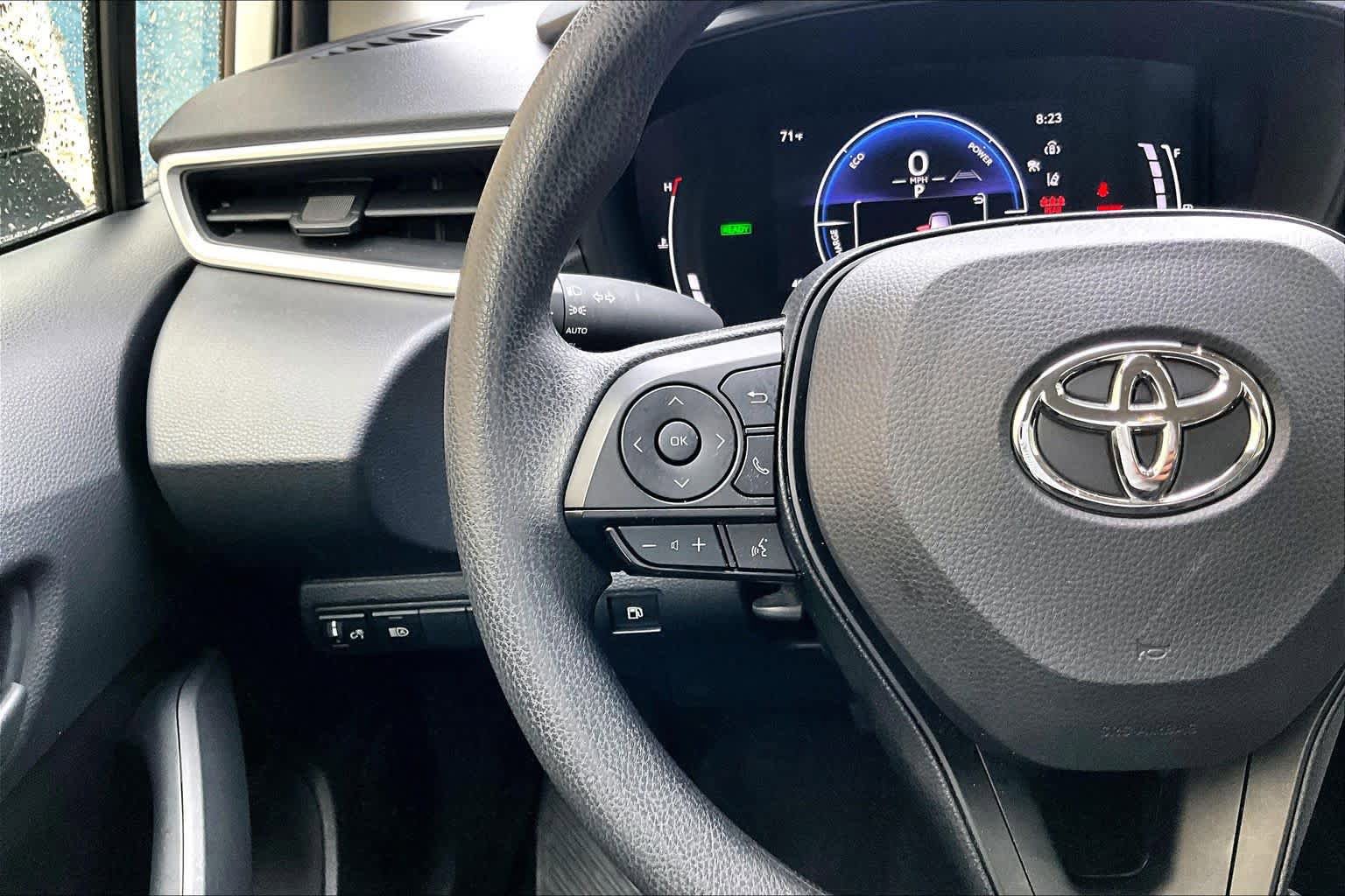 Certified 2026 Toyota Corolla LE FWD image 23