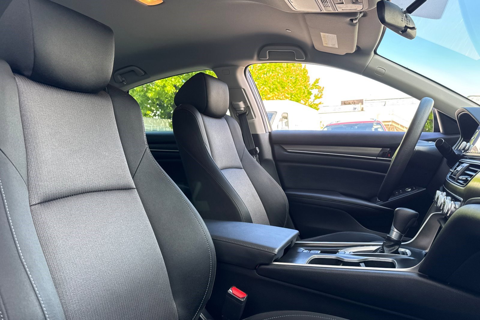 Used 2020 Honda Accord LX image 31