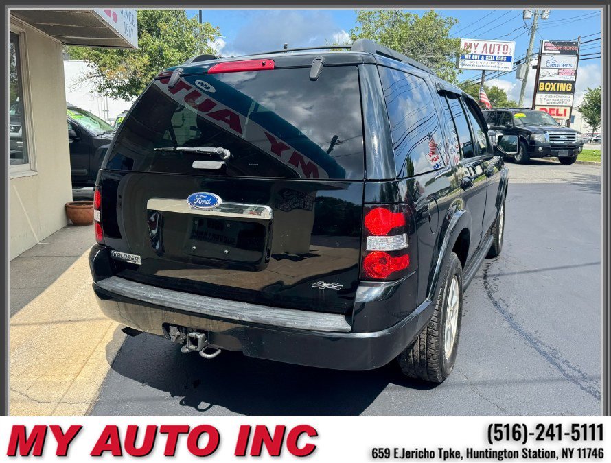 Used 2010 Ford Explorer XLT AWD/4WD image 4