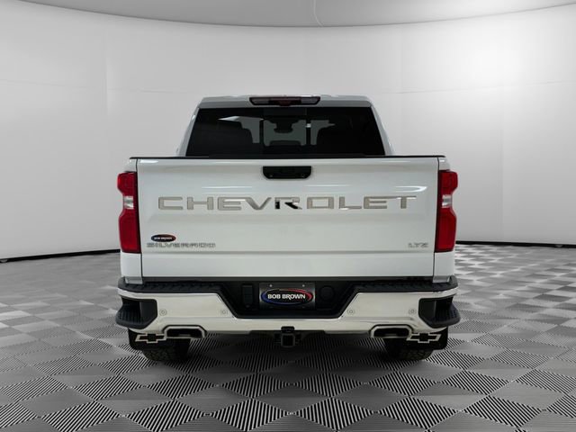 Certified 2022 Chevrolet Silverado 1500 LTZ w/ Technology Package AWD/4WD image 4
