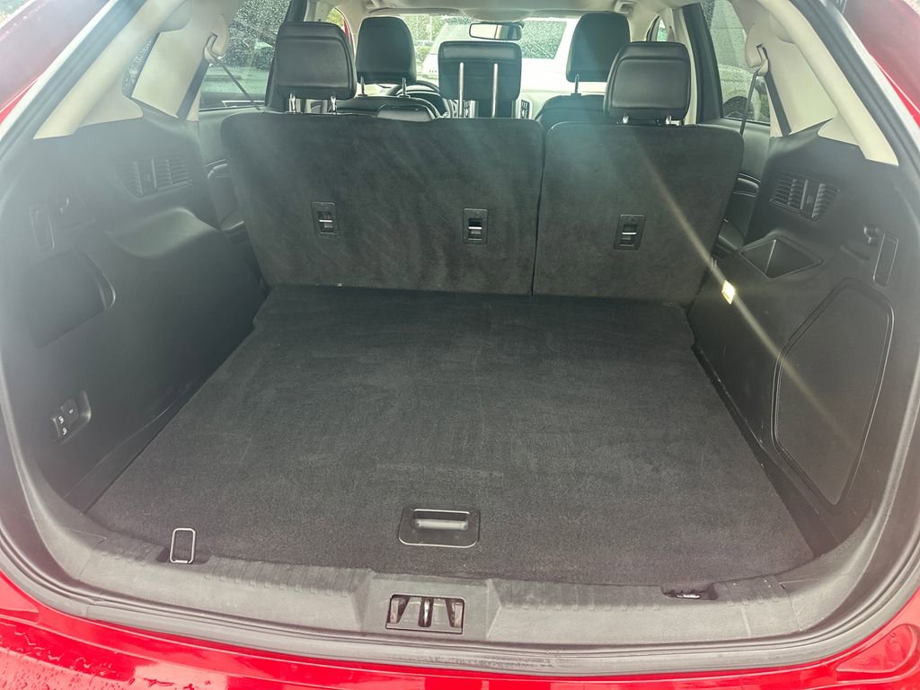 Used 2022 Ford Edge Titanium image 21