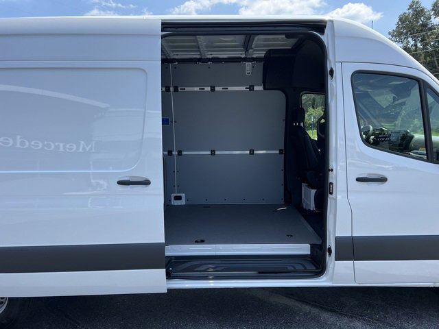 New 2023 Mercedes-Benz Sprinter 2500 image 11