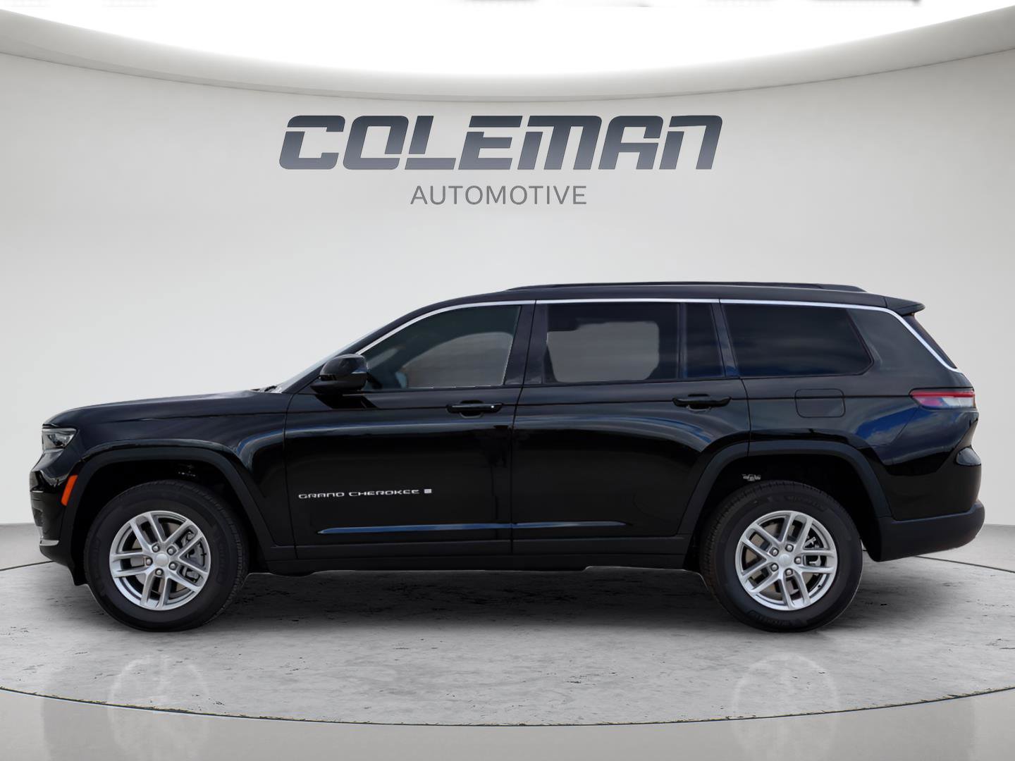 New 2025 Jeep Grand Cherokee L Laredo w/ Luxury Tech Group I AWD/4WD image 2