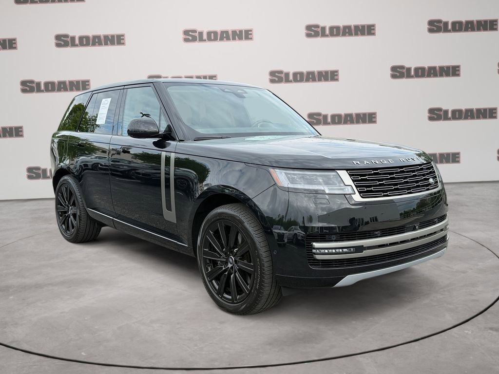 Used 2025 Land Rover Range Rover SE AWD/4WD image 7