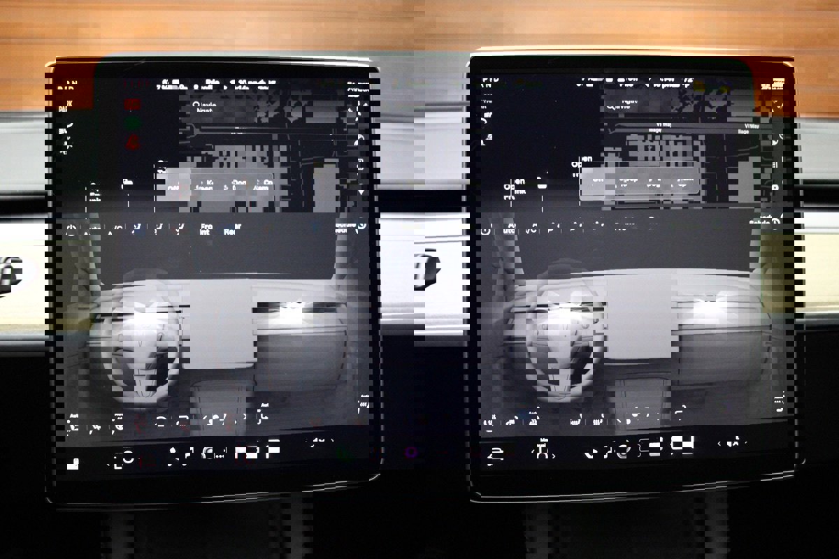 Used 2023 Tesla Model 3 Standard Range RWD image 27