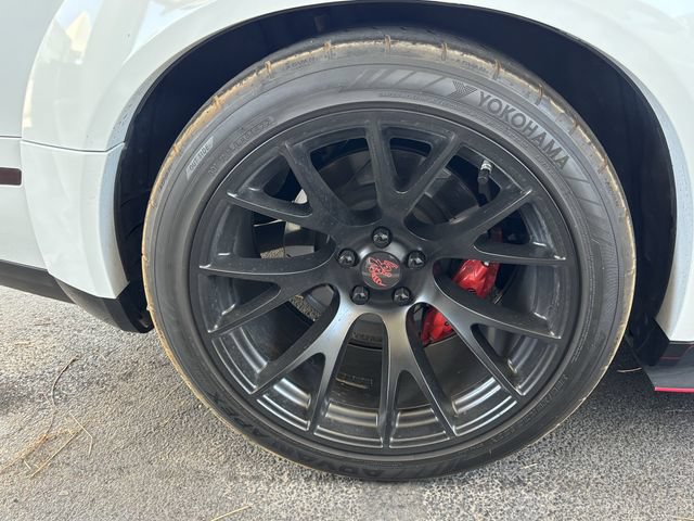 Used 2018 Dodge Challenger R/T Scat Pack RWD image 10