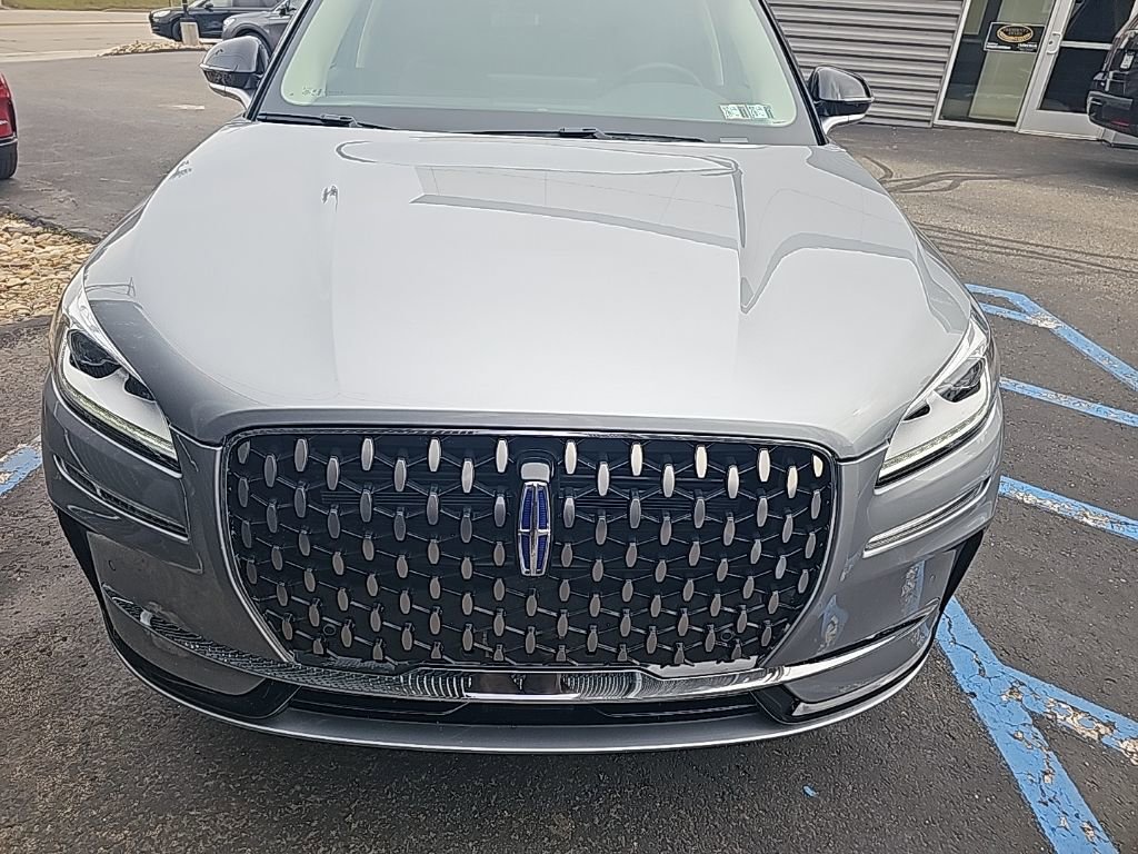 Used 2024 Lincoln Corsair Grand Touring w/ Equipment Group 301A image 2