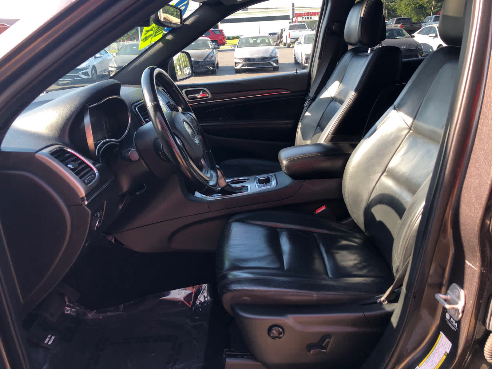 Used 2021 Jeep Grand Cherokee Limited AWD/4WD image 7