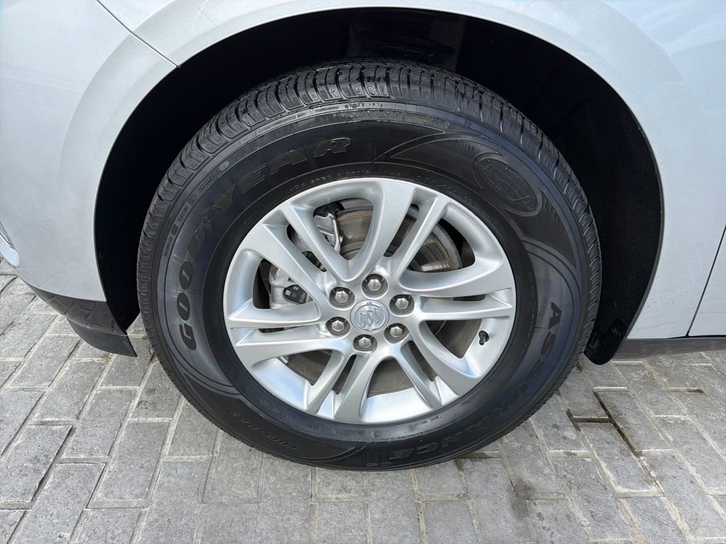 Used 2021 Buick Enclave Essence w/ Sound and Sites Package image 26