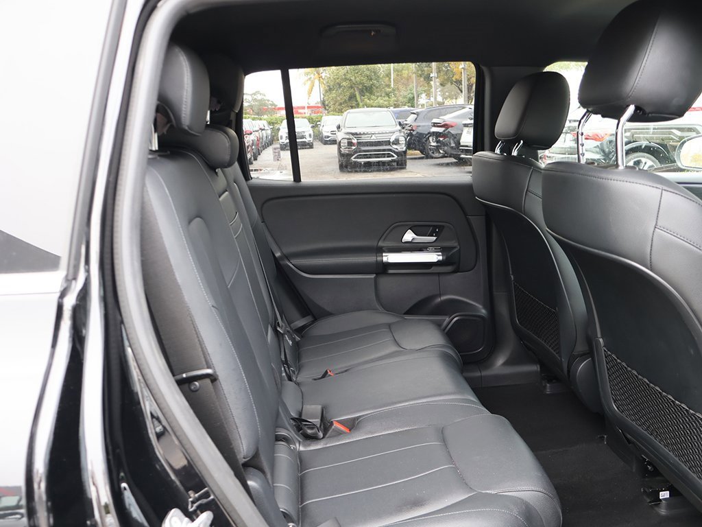 Used 2023 Mercedes-Benz EQB 250+ image 32