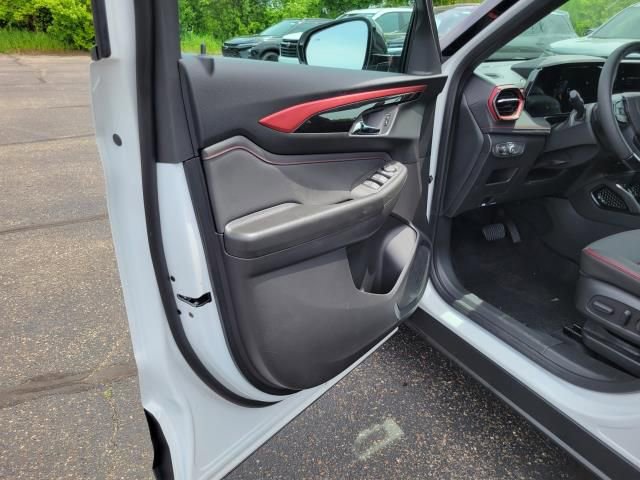 New 2026 Chevrolet TrailBlazer RS w/ Driver Confidence Package AWD/4WD image 5