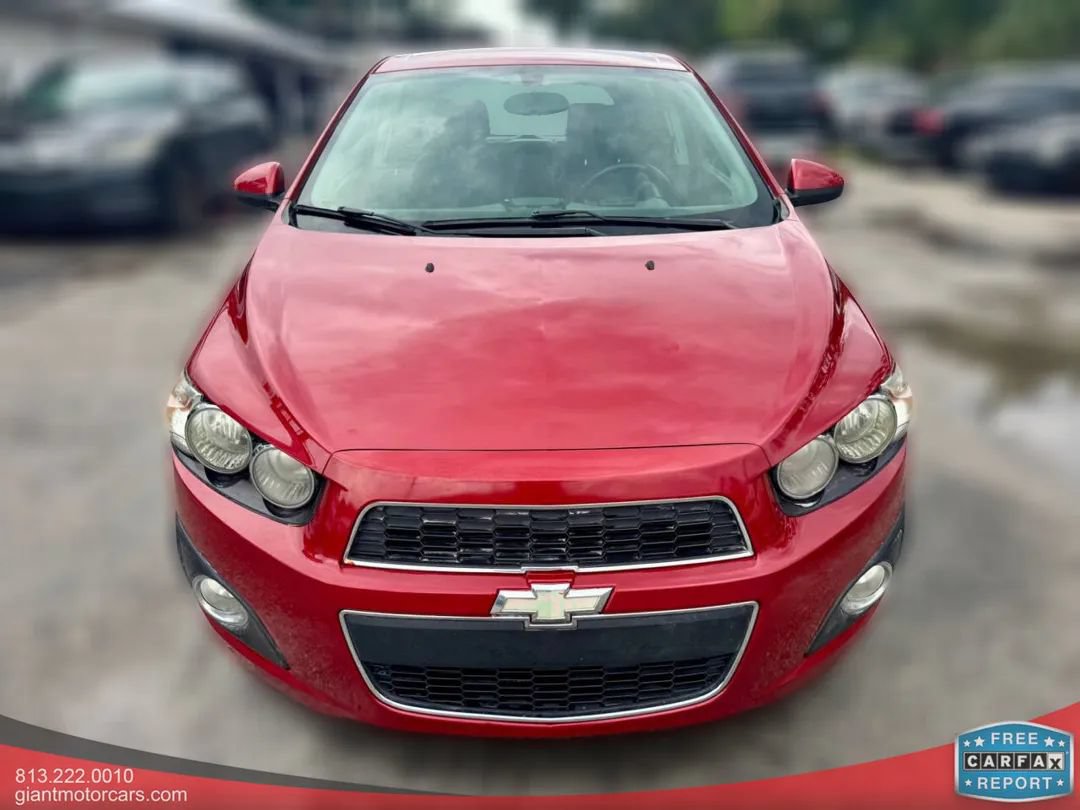 Used 2014 Chevrolet Sonic LTZ FWD image 2