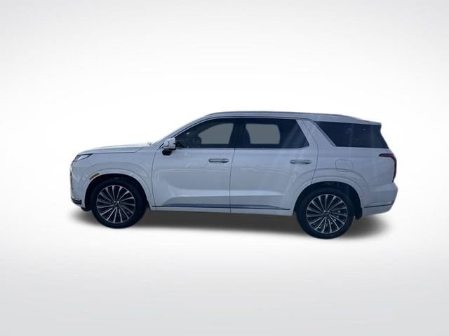 Used 2025 Hyundai Palisade Calligraphy image 2