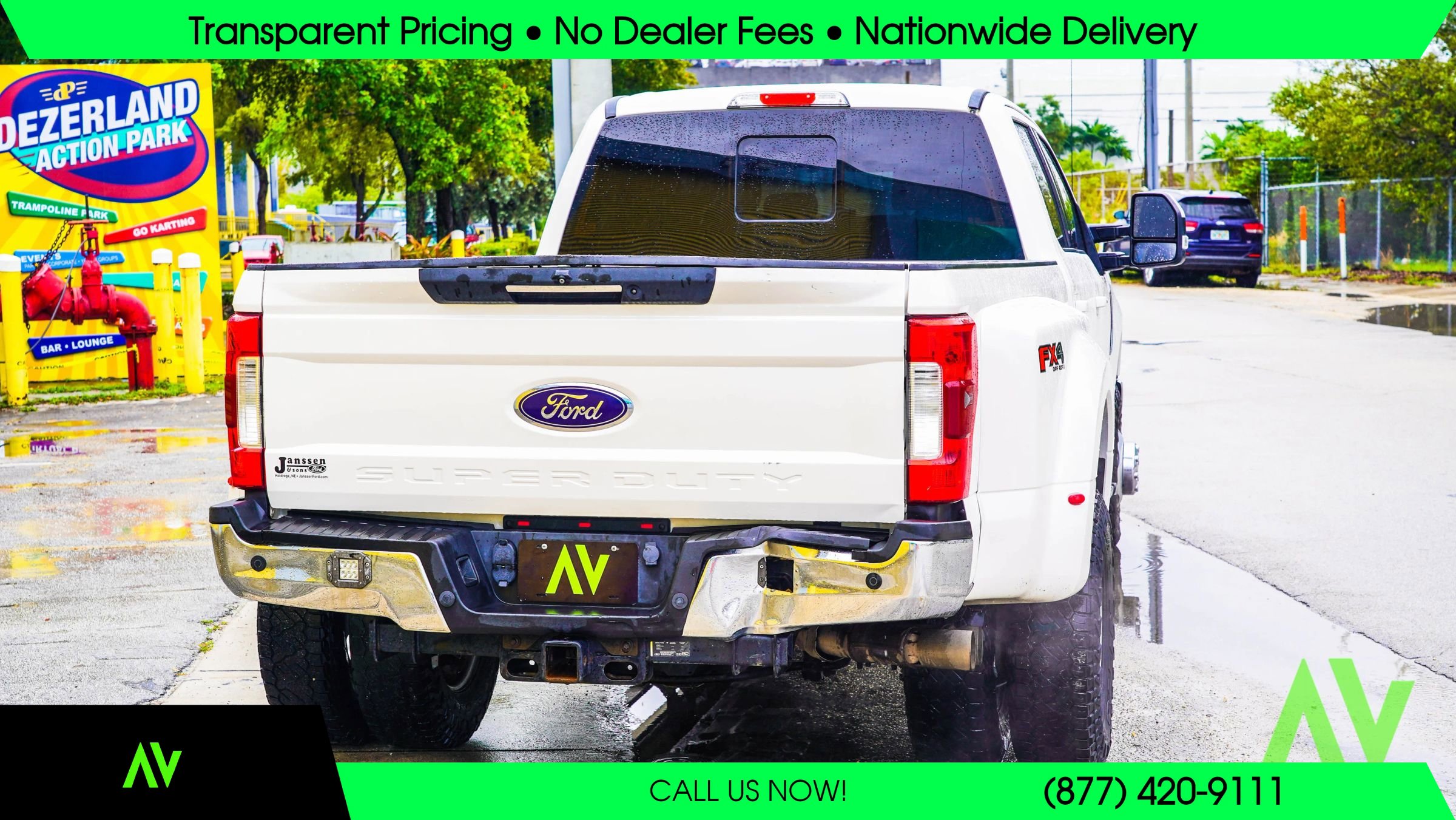 Used 2017 Ford F350 Lariat w/ Lariat Ultimate Package image 5