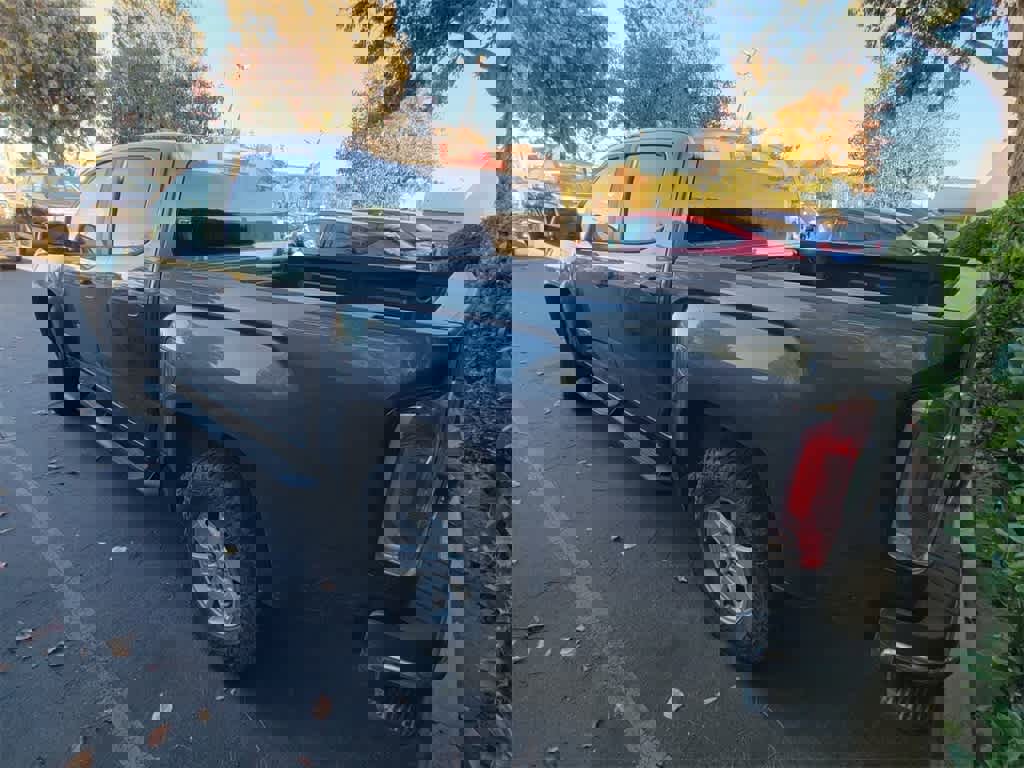 Used 2017 GMC Canyon 2WD Crew Cab w/ Convenience Package image 5