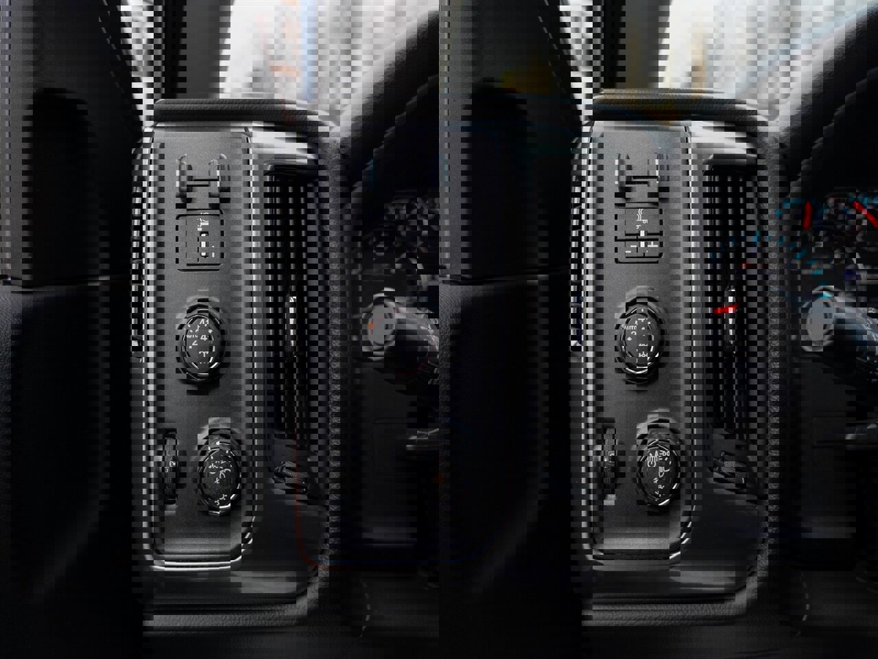 Used 2015 Chevrolet Silverado 1500 LT w/ All Star Edition image 36